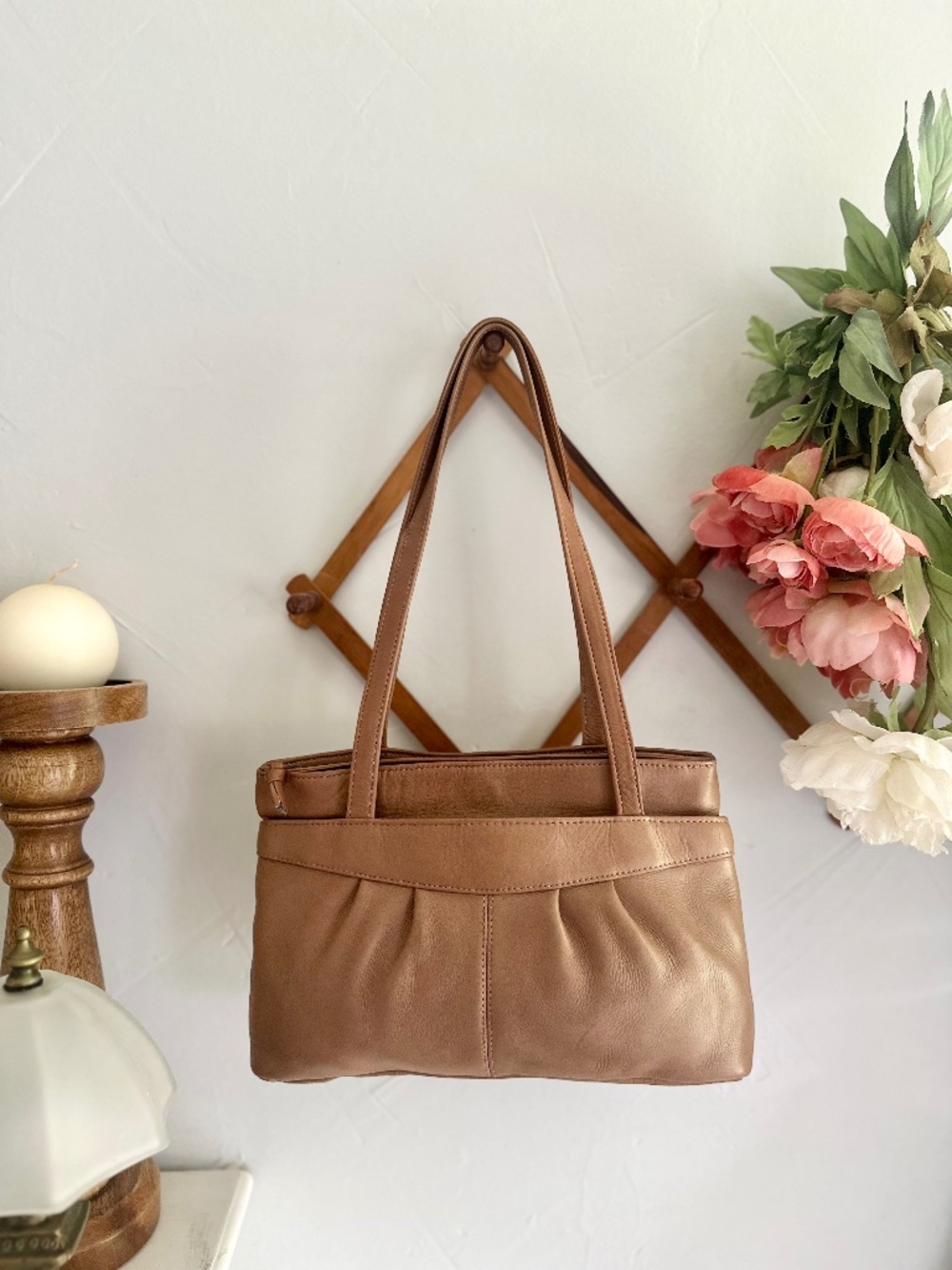 Vintage Levi Strauss & Co Genuine Leather Shoulder Bag Brown Cognac Purse